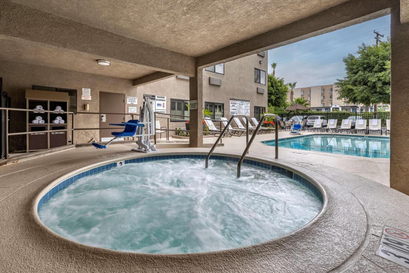 Best Western Plus Park Place Inn - Mini Suites Main image 2